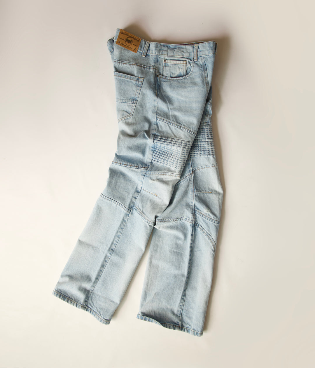 Biker jeans bleach
